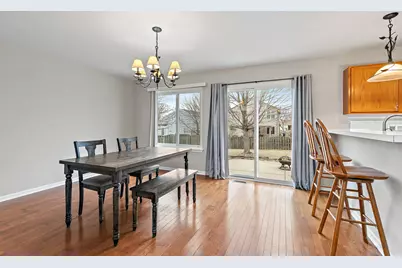 871 Taralon Trail, Lake in the Hills, IL 60156 - Photo 6