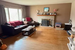 614 N Cornelia St, Joliet, IL 60435 - Photo 6