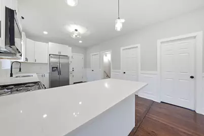 11410 S Eggleston Avenue, Chicago, IL 60628 - Photo 8