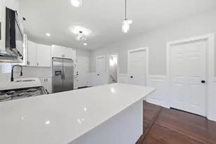 11410 S Eggleston Ave, Chicago, IL 60628 - Photo 8