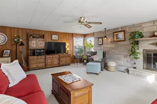 7614 Oakwood Dr, Wonder Lake, IL 60097 - Photo 6