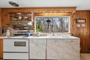 7614 Oakwood Dr, Wonder Lake, IL 60097 - Photo 14