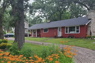 7614 Oakwood Dr, Wonder Lake, IL 60097 - Photo 2