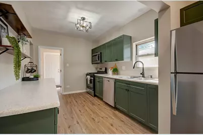 10541 S Normal Avenue, Chicago, IL 60628 - Photo 8