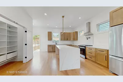 2846 N Sayre Avenue, Chicago, IL 60634 - Photo 8