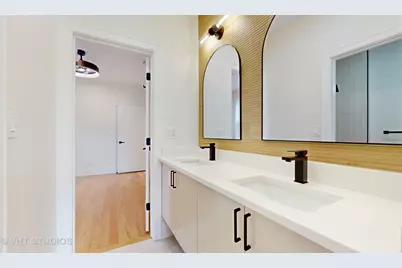 2846 N Sayre Avenue, Chicago, IL 60634 - Photo 24