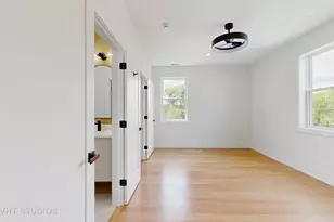 2846 N Sayre Ave, Chicago, IL 60634 - Photo 22