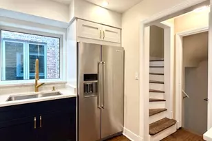 6356 W Giddings St, Chicago, IL 60630 - Photo 16