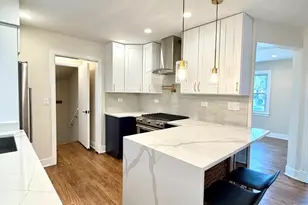 6356 W Giddings St, Chicago, IL 60630 - Photo 14