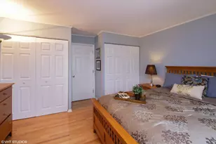 1619 N Windsor Dr, Arlington Heights, IL 60004 - Photo 12