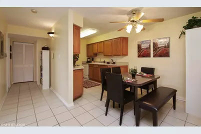 1619 N Windsor Drive #310, Arlington Heights, IL 60004 - Photo 8