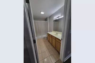 3447 S Ridgeland Avenue #103, Berwyn, IL 60402 - Photo 10