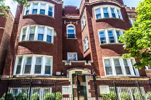 7020 S Paxton Ave, Chicago, IL 60649 - Photo 1