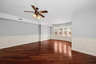 7020 S Paxton Ave, Chicago, IL 60649 - Photo 8