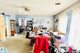 208 W 12th St, Streator, IL 61364 - Photo 6