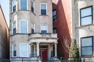 4552 S Indiana Ave, Chicago, IL 60653 - Photo 1