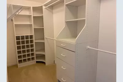 372 Pine Lake Circle, Vernon Hills, IL 60061 - Photo 10