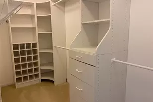 372 Pine Lake Cir, Vernon Hills, IL 60061 - Photo 10