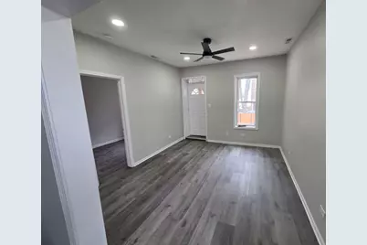 2436 S Trumbull Avenue, Chicago, IL 60623 - Photo 14