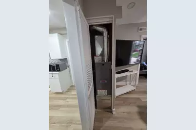 2436 S Trumbull Avenue, Chicago, IL 60623 - Photo 12