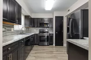 [Address not provided], Naperville, IL 60563 - Photo 4