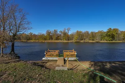 2821 Shadow Road, Momence, IL 60954 - Photo 42