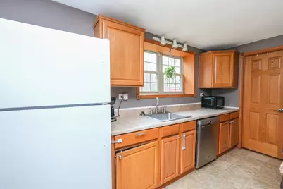 2821 Shadow Road, Momence, IL 60954 - Photo 14