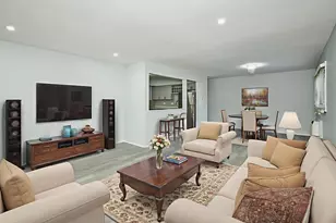 1320A Lore Ln, Lombard, IL 60148 - Photo 8