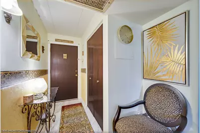 18855 Burnham Avenue #234, Lansing, IL 60438 - Photo 4