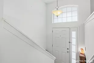 593 Treble Ln, Volo, IL 60073 - Photo 2