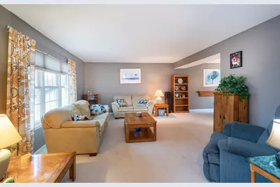 621 Kirkland Drive, Algonquin, IL 60102 - Photo 4