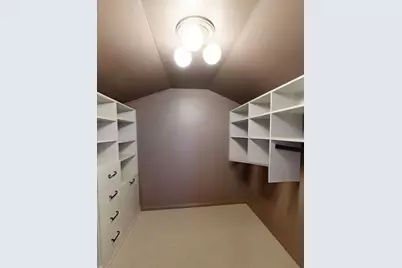 2737 N Central Park Avenue, Chicago, IL 60647 - Photo 12