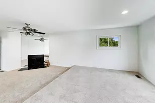 1225 Laurel Ave, Deerfield, IL 60015 - Photo 28