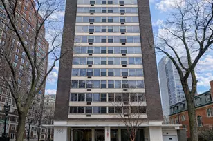 360 W Wellington Ave, Chicago, IL 60657 - Photo 1