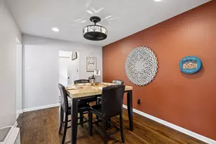 219 Oneill St, Joliet, IL 60436 - Photo 6