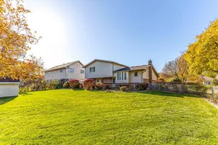 1147 N Ridge Ave, Arlington Heights, IL 60004 - Photo 30