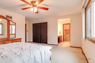 1147 N Ridge Ave, Arlington Heights, IL 60004 - Photo 24