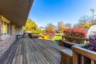 1147 N Ridge Ave, Arlington Heights, IL 60004 - Photo 34