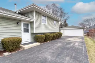 551 N Vista Ave, Lombard, IL 60148 - Photo 26