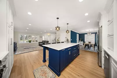 1028 Tiverton Court, Schaumburg, IL 60193 - Photo 6