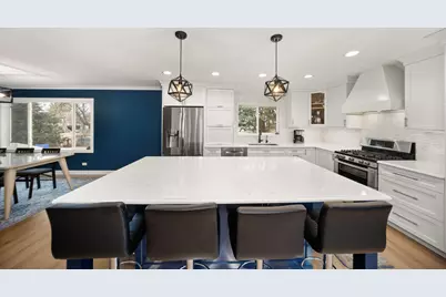 1028 Tiverton Court, Schaumburg, IL 60193 - Photo 8