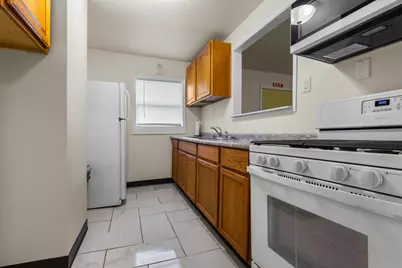 702 Cambridge Avenue, Rockford, IL 61102 - Photo 6