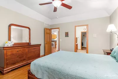 381 Hickory Lane, South Elgin, IL 60177 - Photo 18