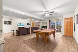 381 Hickory Ln, South Elgin, IL 60177 - Photo 14