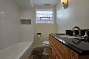 4122 N Kolmar Ave, Chicago, IL 60641 - Photo 14