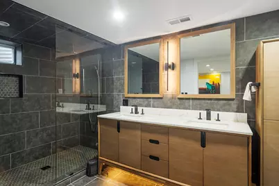 702 W Lonnquist Boulevard, Mount Prospect, IL 60056 - Photo 22