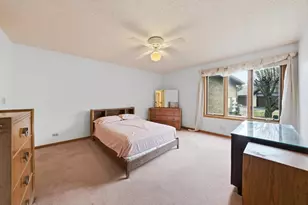 2722 Harbor Dr, Joliet, IL 60431 - Photo 10