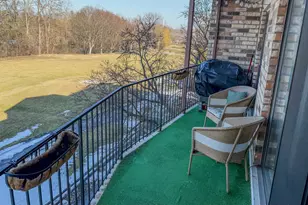 250 W Parliament Pl, Mount Prospect, IL 60056 - Photo 40