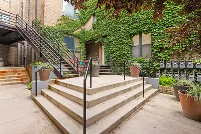 2943 N Lincoln Avenue #208, Chicago, IL 60657 - Photo 2