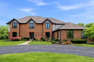 5212 Briarcrest Ln, Long Grove, IL 60047 - Photo 1